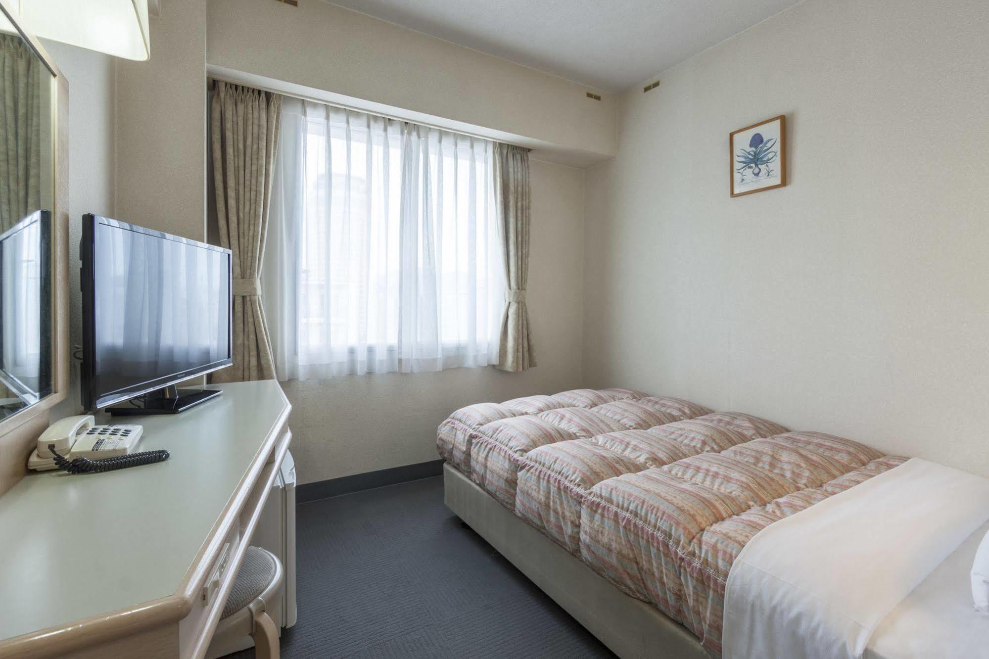 Comfort Hotel Sapporo Esterno foto